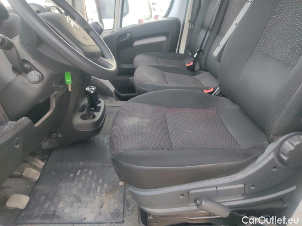  Citroen  Jumper CITROEN  / 2014 / 4P / furgón BlueHDi 88KW (120CV) Furgón 30L1H1 #23