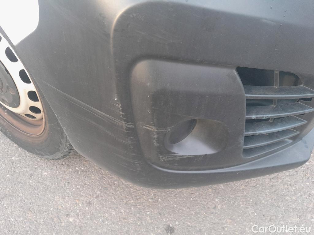  Opel  Vivaro OPEL  / 2019 / 4P / furgón 1.5 Diésel 88kW (120CV) M Std Express ISOTERMO + EQUIPO DE FRIO #17