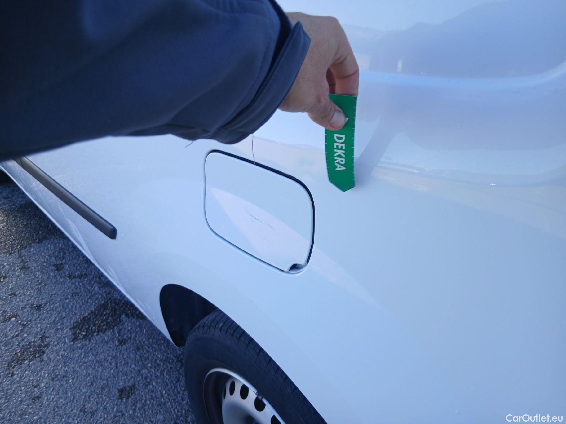  Renault  Kangoo RENAULT  Furgón/2013/3P/furgón derivado de turismo Profesional Blue dCi 70kW (95CV) #12