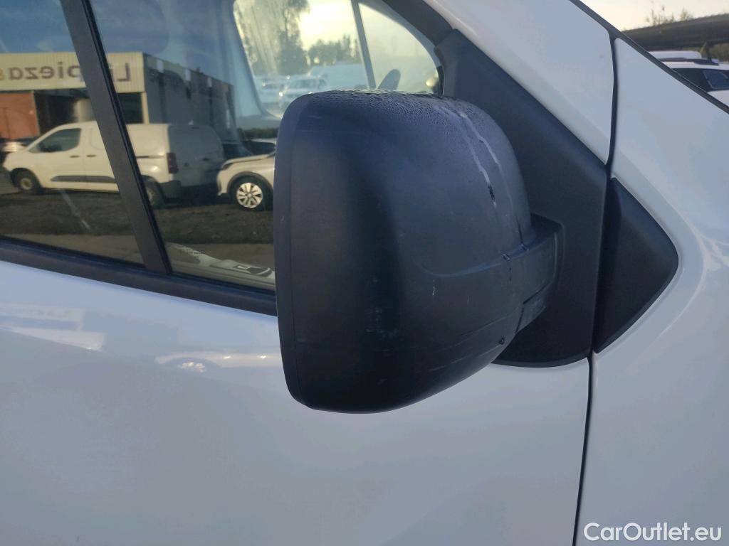  Nissan  NV300 NISSAN  / 2016 / 4P / furgón 2.0dCi 88kW (120CV) L1H1 1T Optima  ISOTERMO + EQUIPO DE FRIO #32