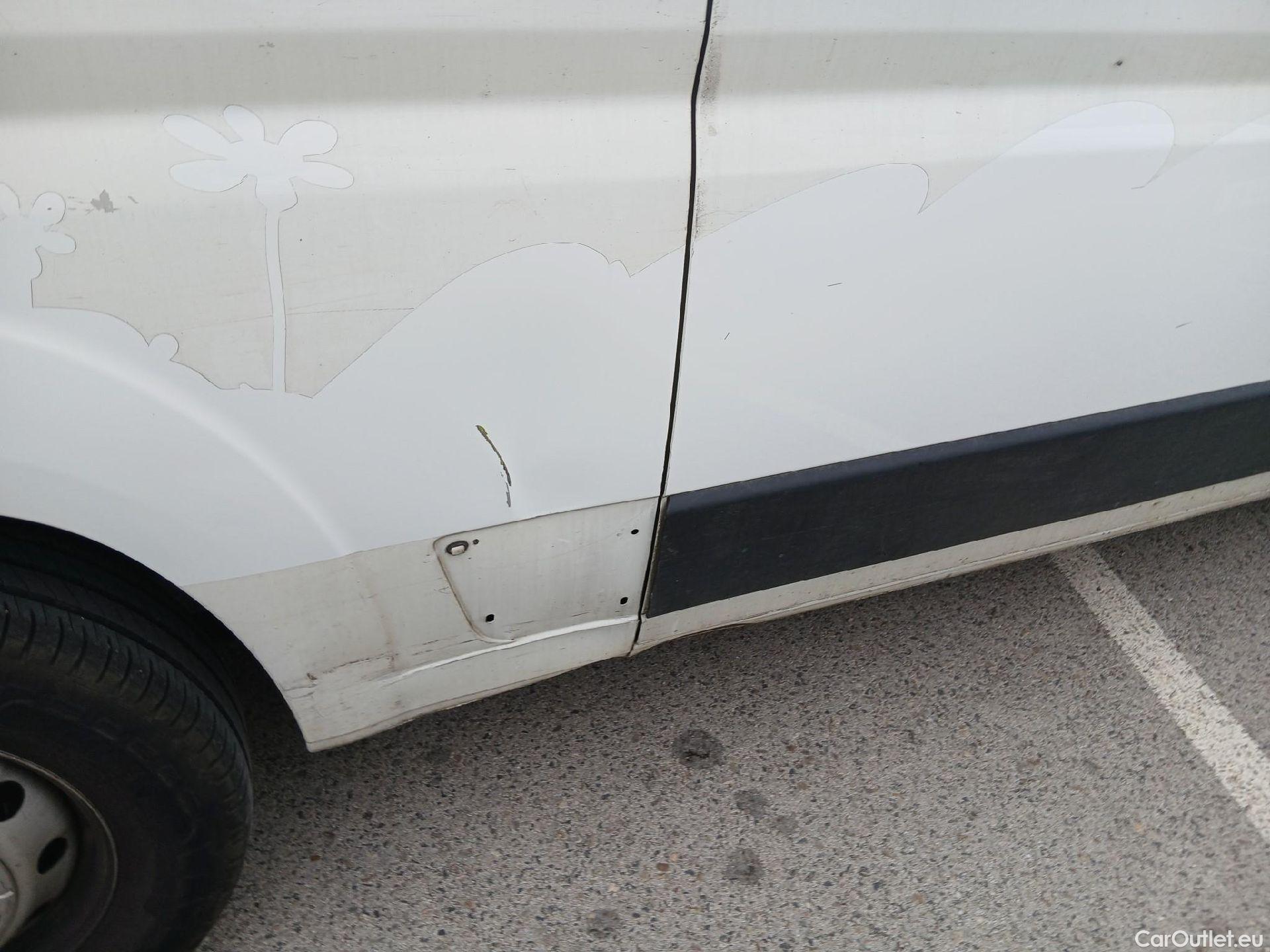  Citroen  Jumper CITROEN  / 2014 / 4P / furgón BlueHDi 96KW (130CV) Furgón 35L2H2 #49