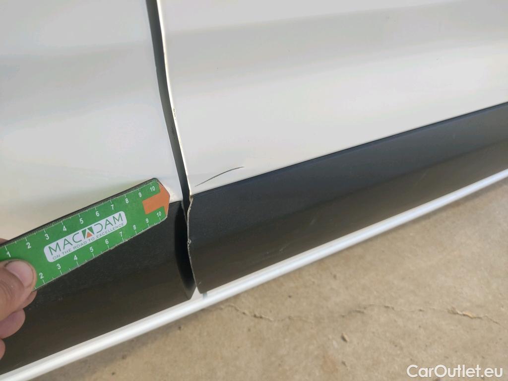  Peugeot  Partner PEUGEOT  / 2018 / 3P / furgón derivado de turismo Pro Standard 600kg BlueHDi 73kW #10