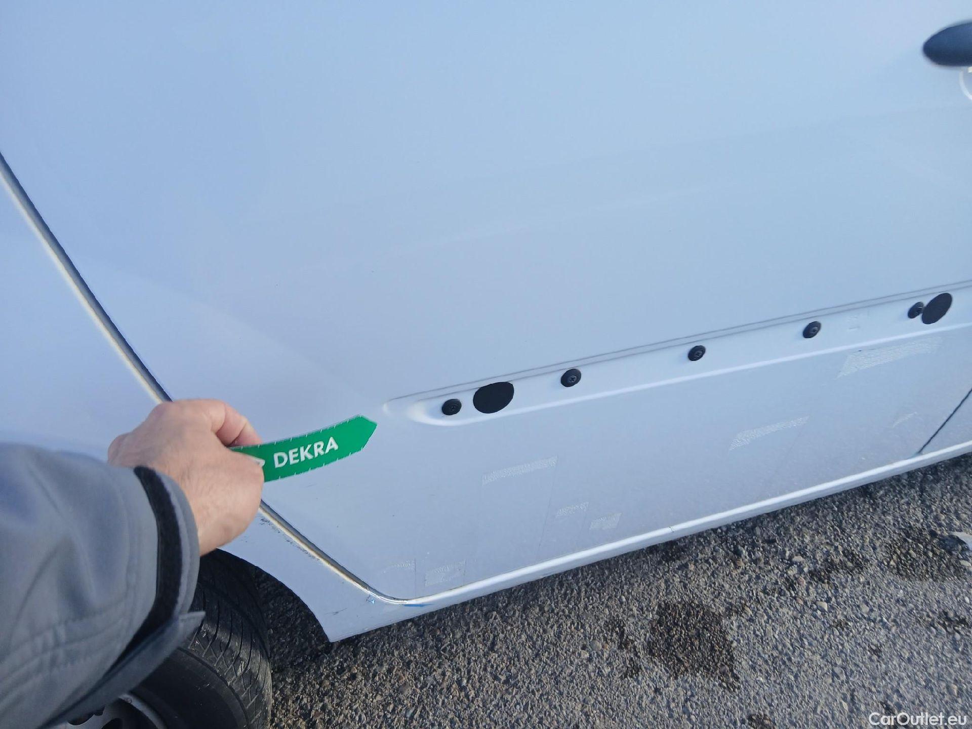  Renault  Kangoo RENAULT  Furgón/2013/3P/furgón derivado de turismo Profesional Blue dCi 70kW (95CV) #22