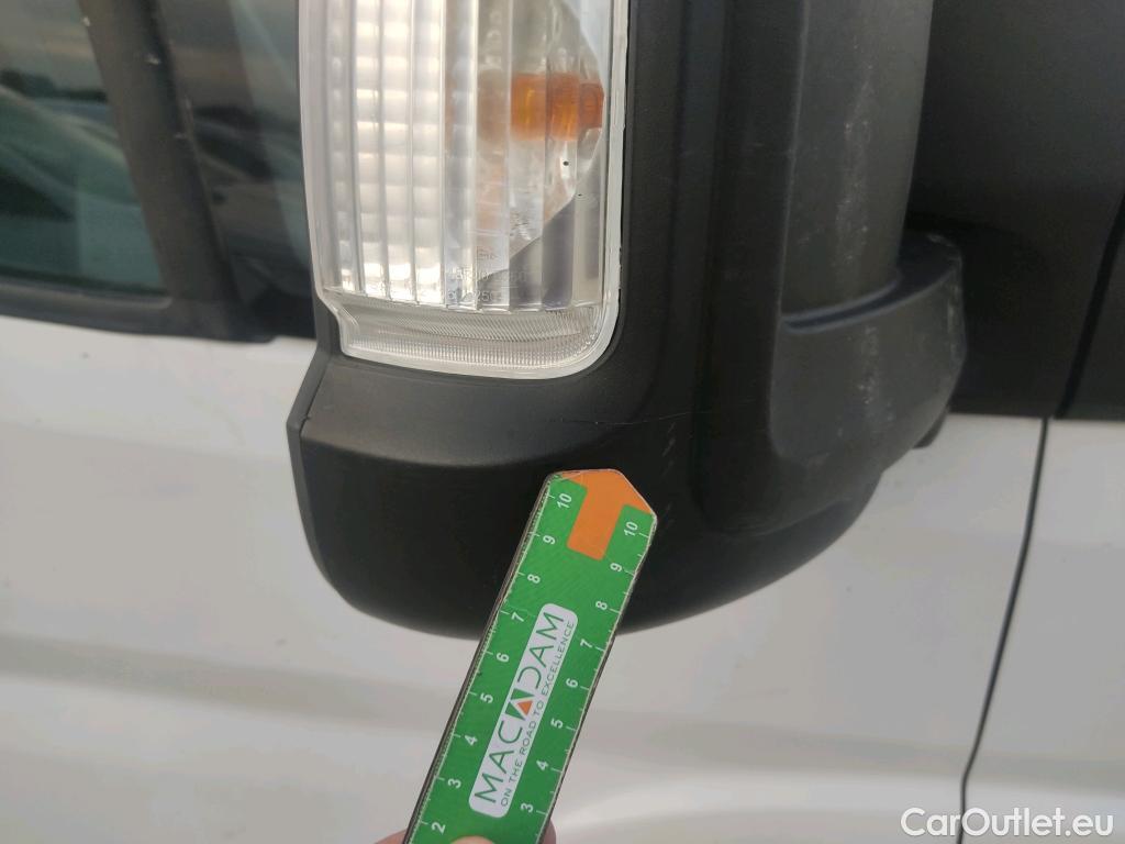  Citroen  Jumper CITROEN  / 2014 / 4P / furgón BlueHDi 88KW (120CV) Furgón 30L1H1 #32