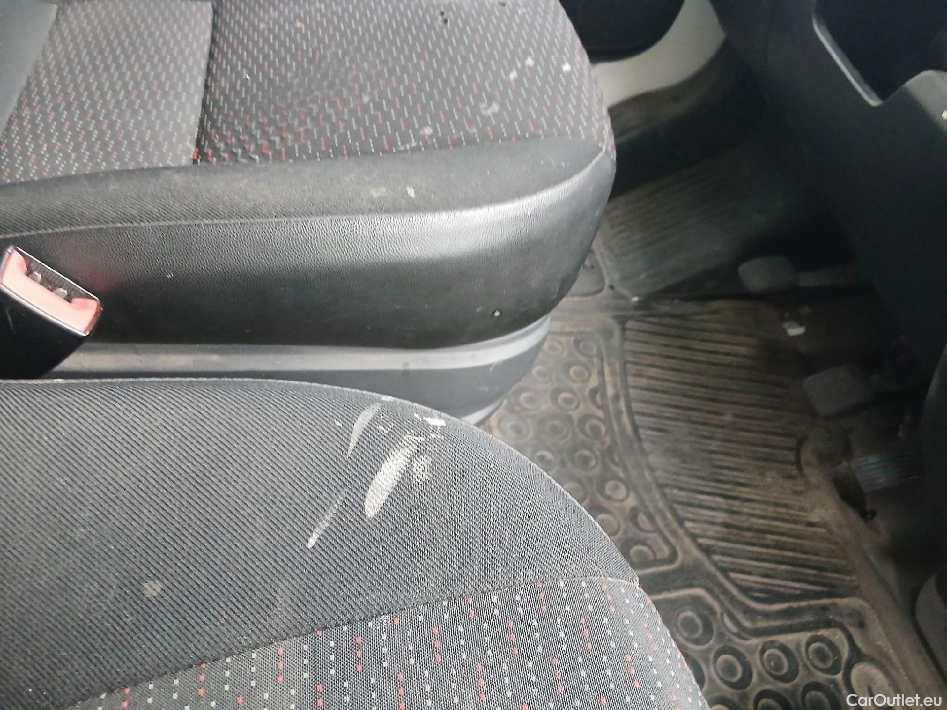  Citroen  Jumper CITROEN  / 2014 / 4P / furgón BlueHDi 96KW (130CV) Furgón 35L2H2 #23