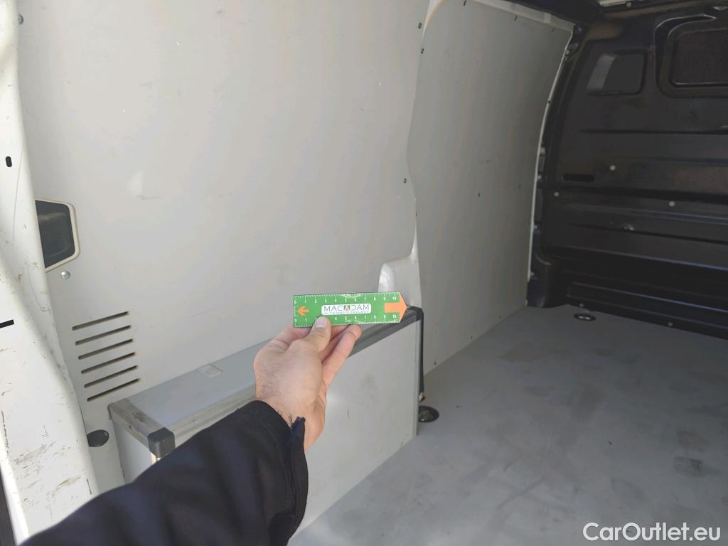  Peugeot  Expert PEUGEOT  VU 4p 3G furgón Furg.Premium BlueHDi 85KW (115) Standard #88