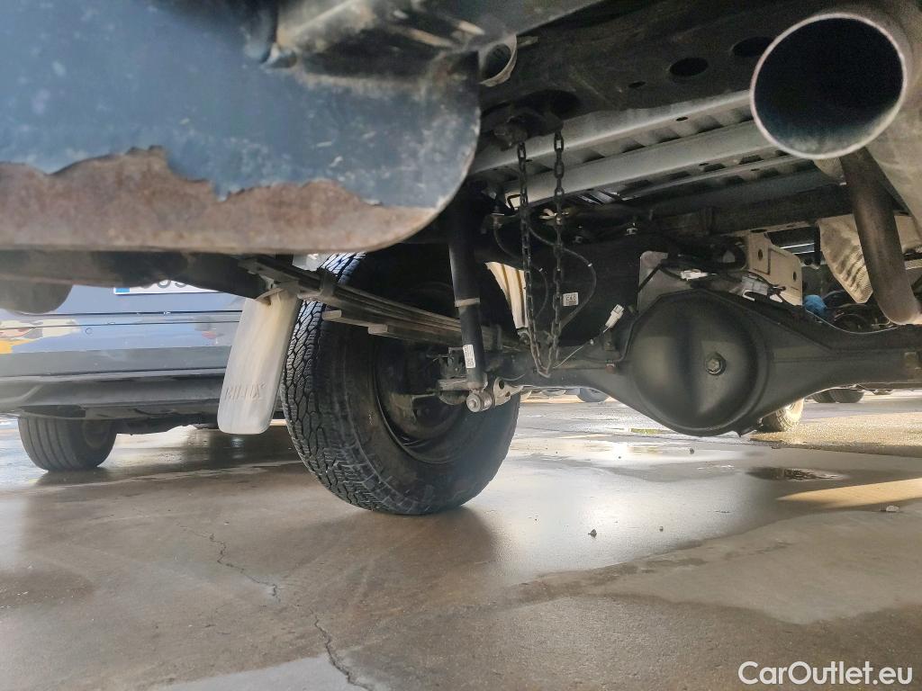  Toyota  Hilux TOYOTA  / 2016 / 2P / pickup 2.4 D-4D Cabina Sencilla GX #30