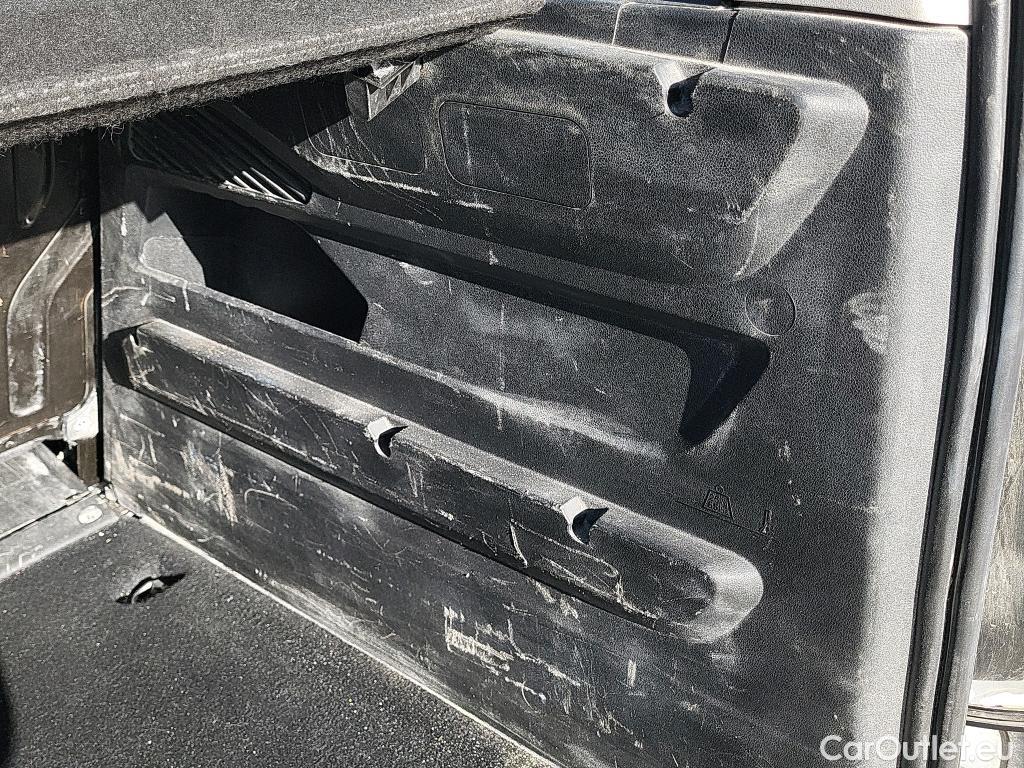  Citroen  Berlingo CITROEN  / 2018 / 4P / combi Talla M BlueHDi 100 S&S LIVE (AC) #23