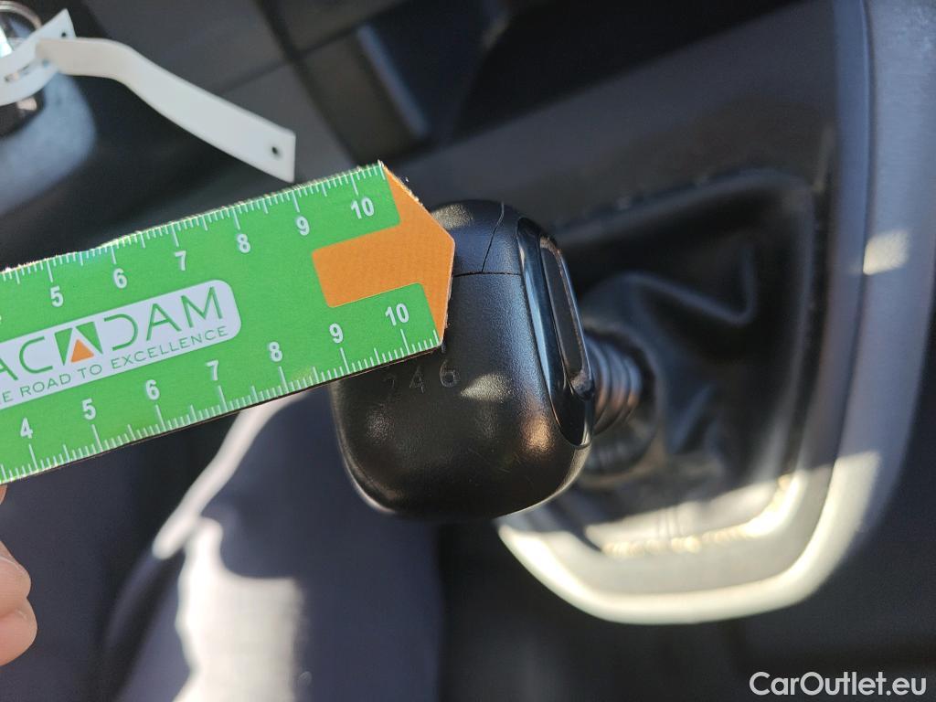  Peugeot  Expert PEUGEOT  VU 4p 3G furgón Furg.Premium BlueHDi 85KW (115) Standard #76