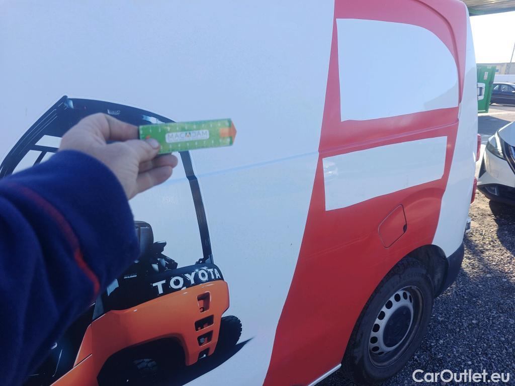  Toyota  Proace TOYOTA  / 2016 / 4P / furgón FU. MEDIO (L1) 2.0D 90kW COMFORT CARGA + #1