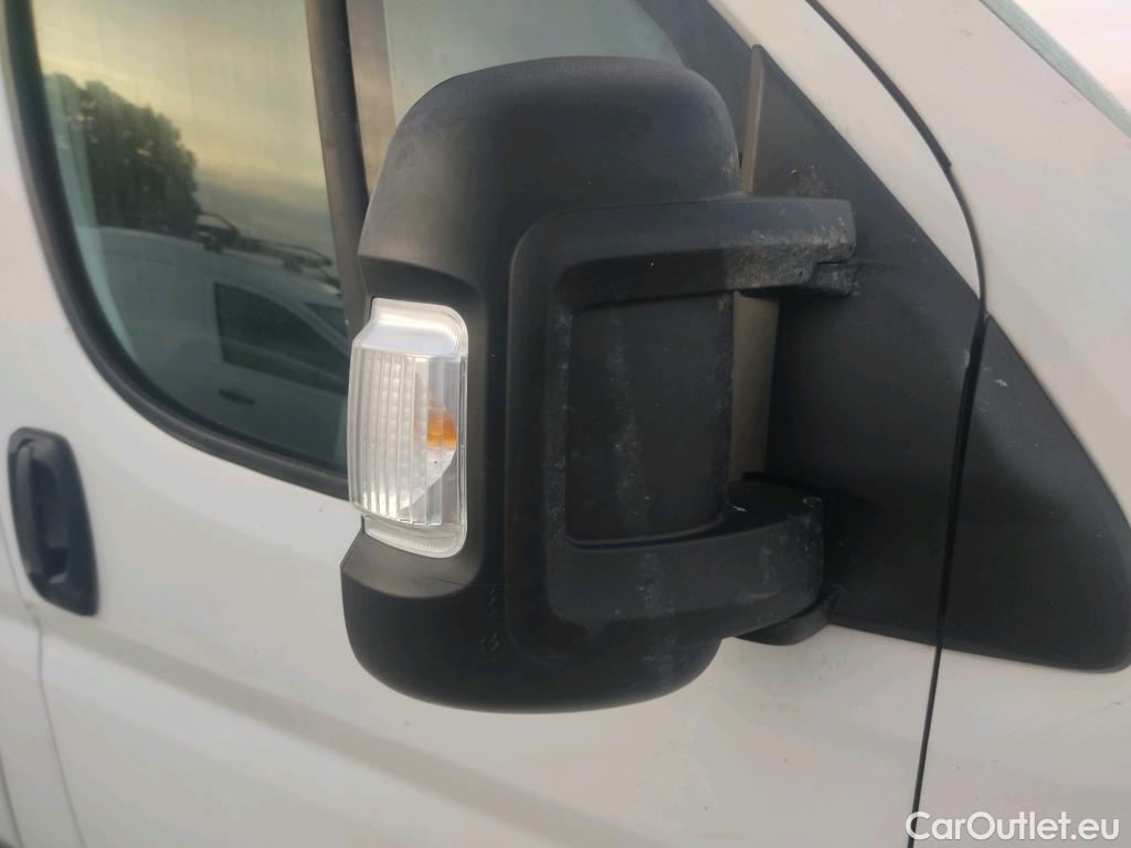  Citroen  Jumper CITROEN  / 2014 / 4P / furgón BlueHDi 88KW (120CV) Furgón 30L1H1 #31