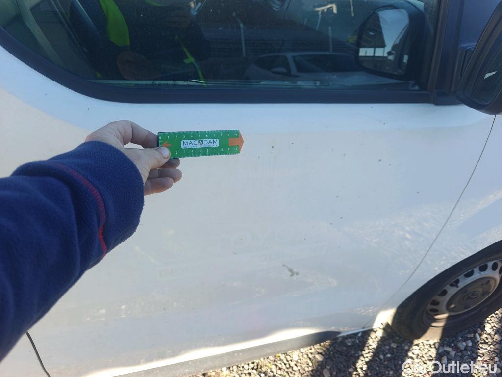  Toyota  Proace TOYOTA  / 2016 / 4P / furgón FU. MEDIO (L1) 2.0D 90kW COMFORT CARGA + #15