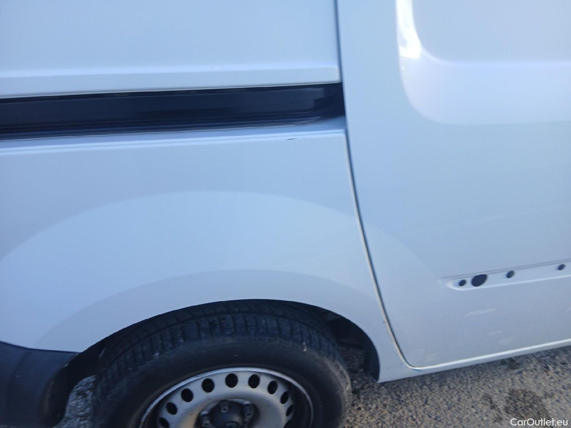  Renault  Kangoo RENAULT  Furgón/2013/3P/furgón derivado de turismo Profesional Blue dCi 70kW (95CV) #20