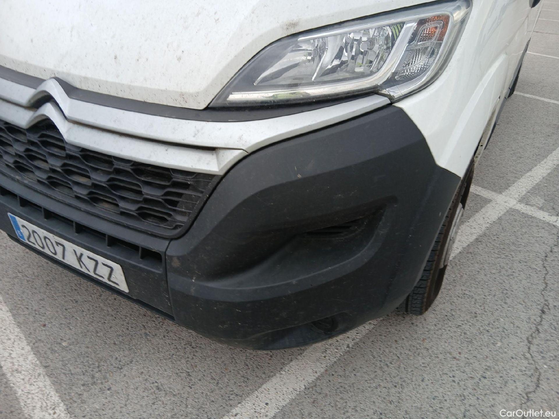  Citroen  Jumper CITROEN  / 2014 / 4P / furgón BlueHDi 96KW (130CV) Furgón 35L2H2 #26