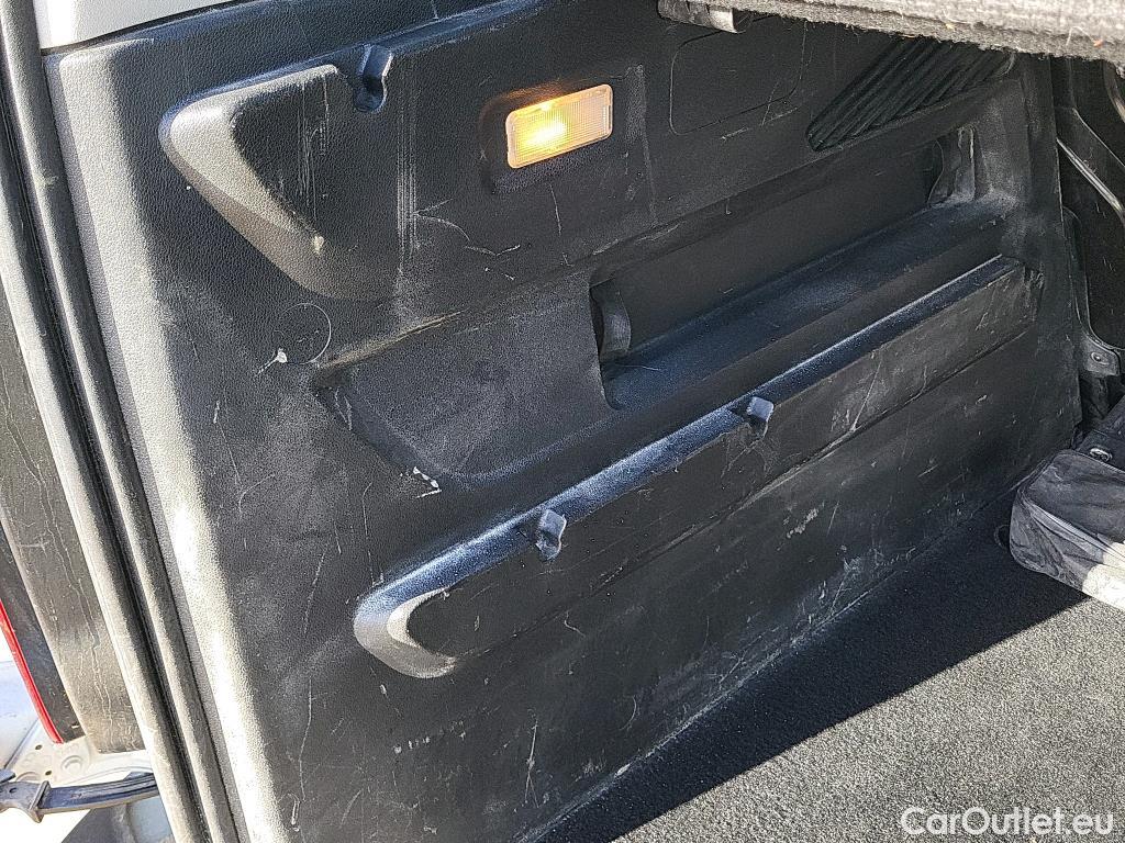  Citroen  Berlingo CITROEN  / 2018 / 4P / combi Talla M BlueHDi 100 S&S LIVE (AC) #25