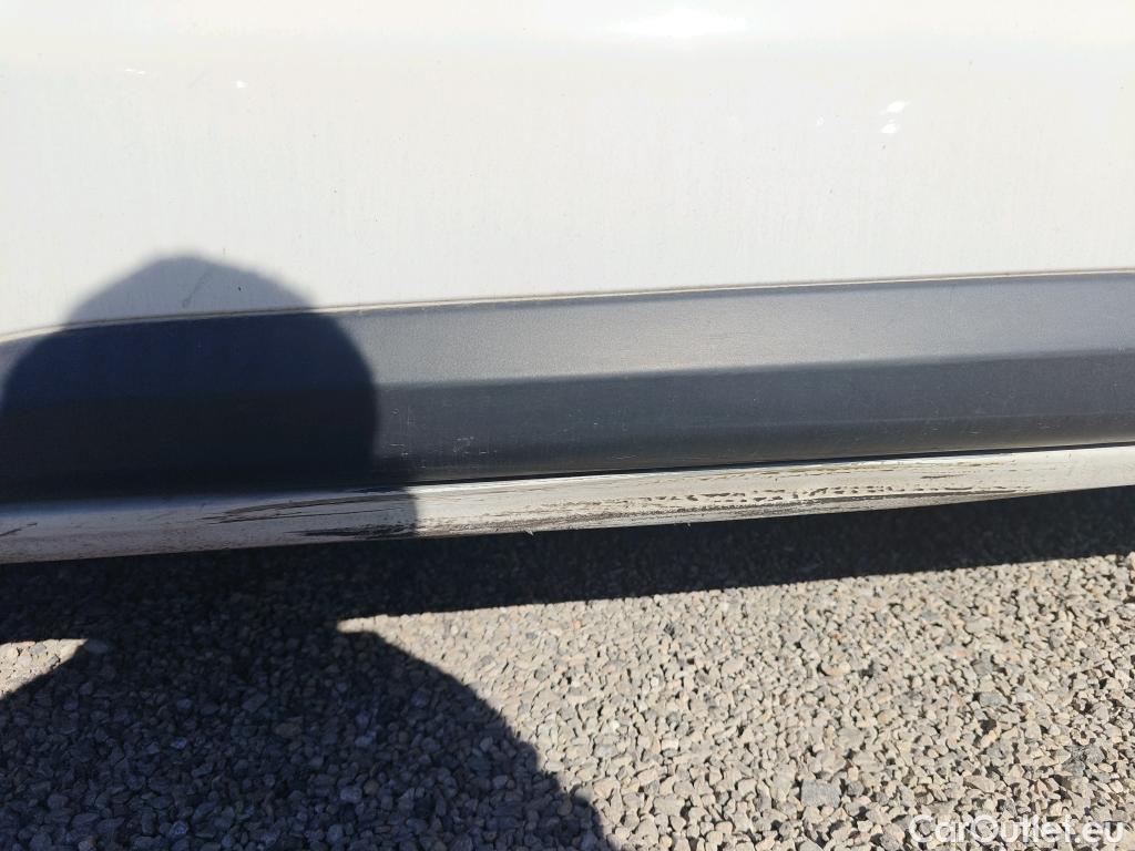  Peugeot  Expert PEUGEOT  VU 4p 3G furgón Furg.Premium BlueHDi 85KW (115) Standard #19