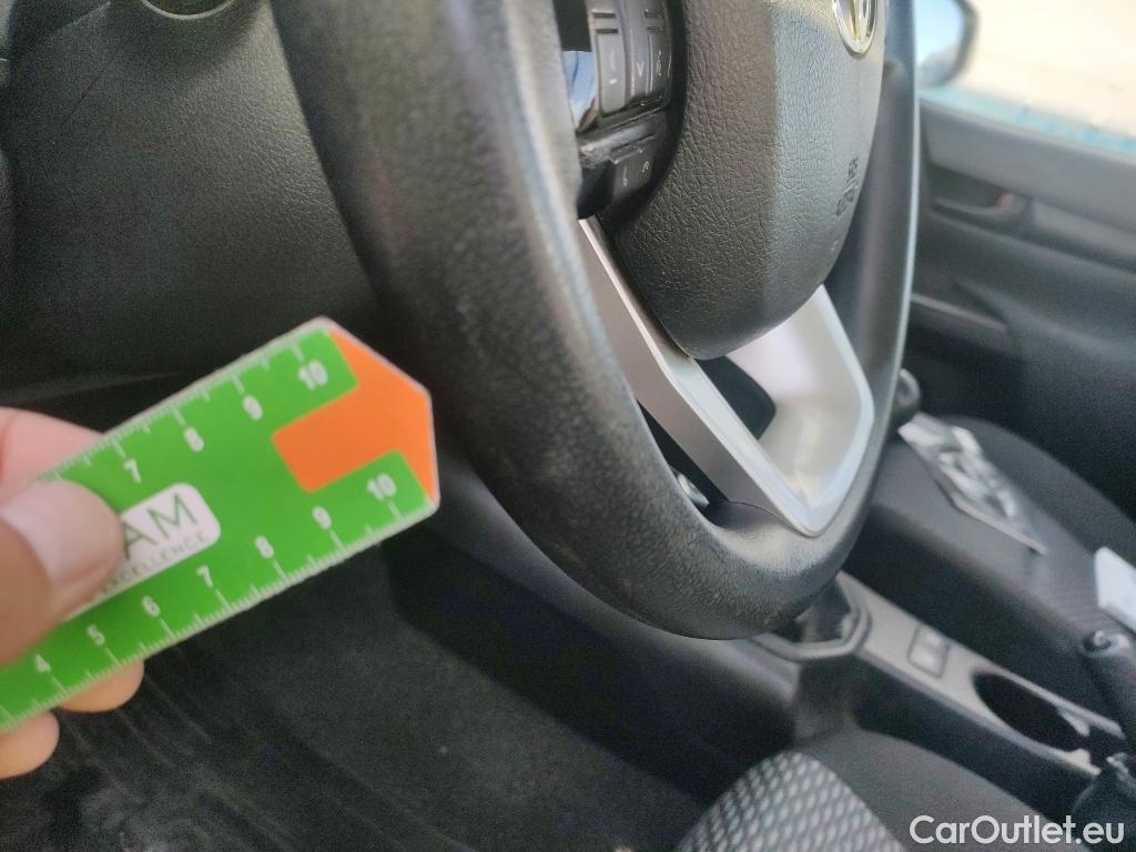  Toyota  Hilux TOYOTA  / 2016 / 2P / pickup 2.4 D-4D Cabina Sencilla GX #21