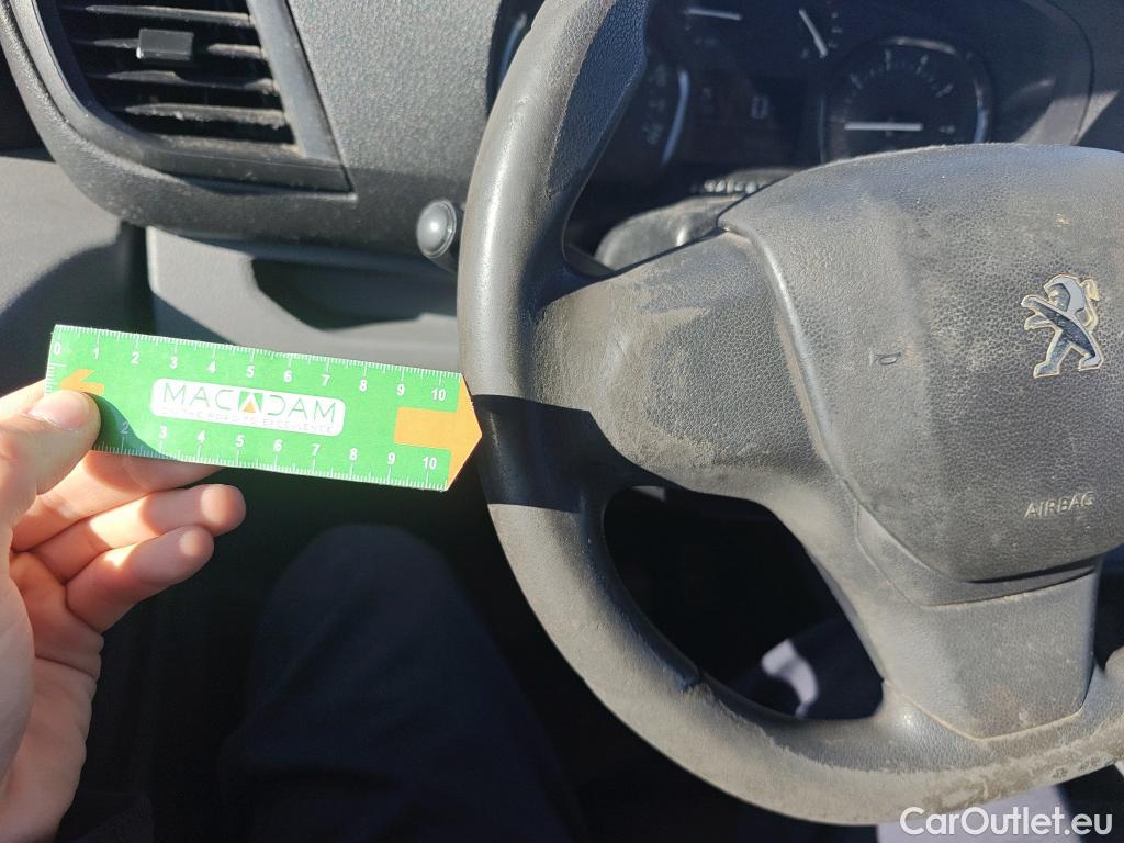  Peugeot  Expert PEUGEOT  VU 4p 3G furgón Furg.Premium BlueHDi 85KW (115) Standard #79