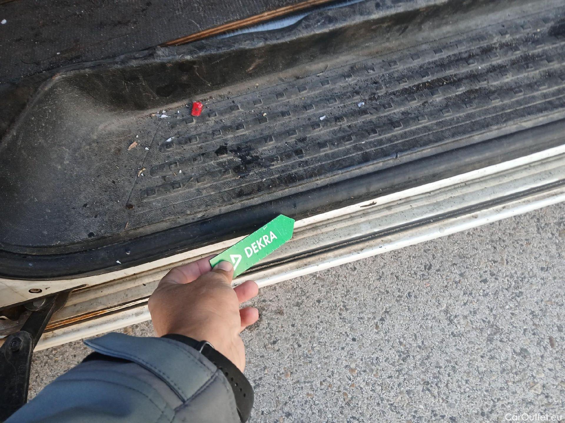  Volkswagen  Transporter VOLKSWAGEN  / 2015 / 4P / furgón Furgón Corto TN 2.0 TDI 110kW BMT 4Mot #20