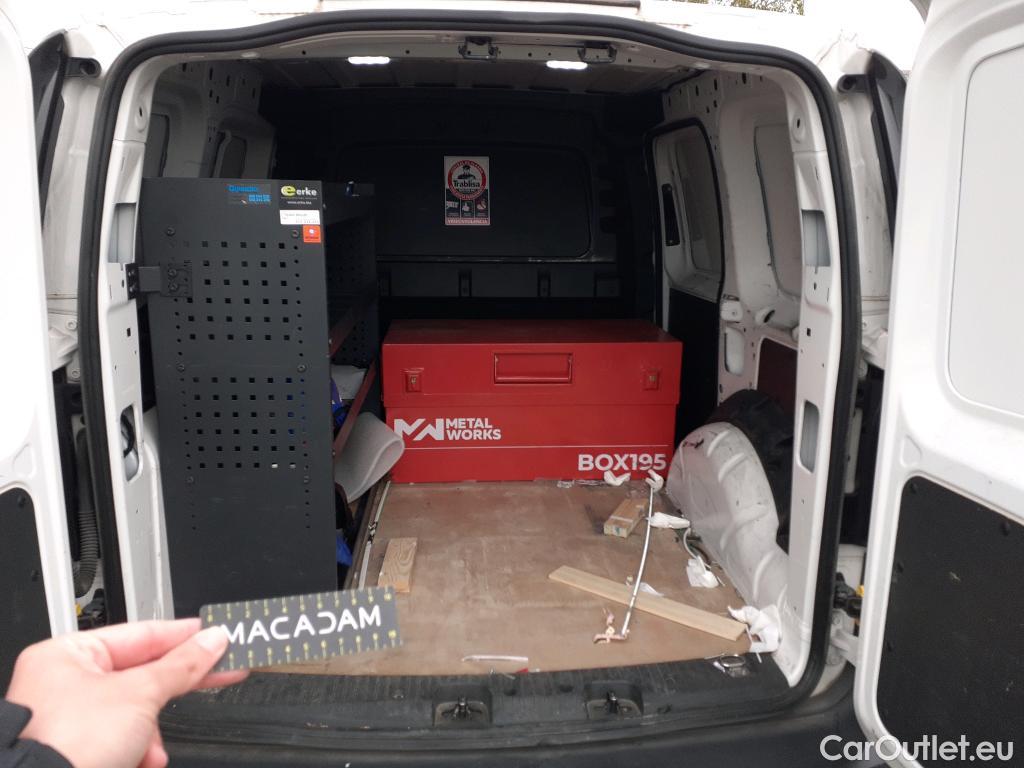  Volkswagen  Caddy VOLKSWAGEN  / 2020 / 4P / furgón derivado de turismo Cargo 2.0 TDI 55kW (75CV) #6