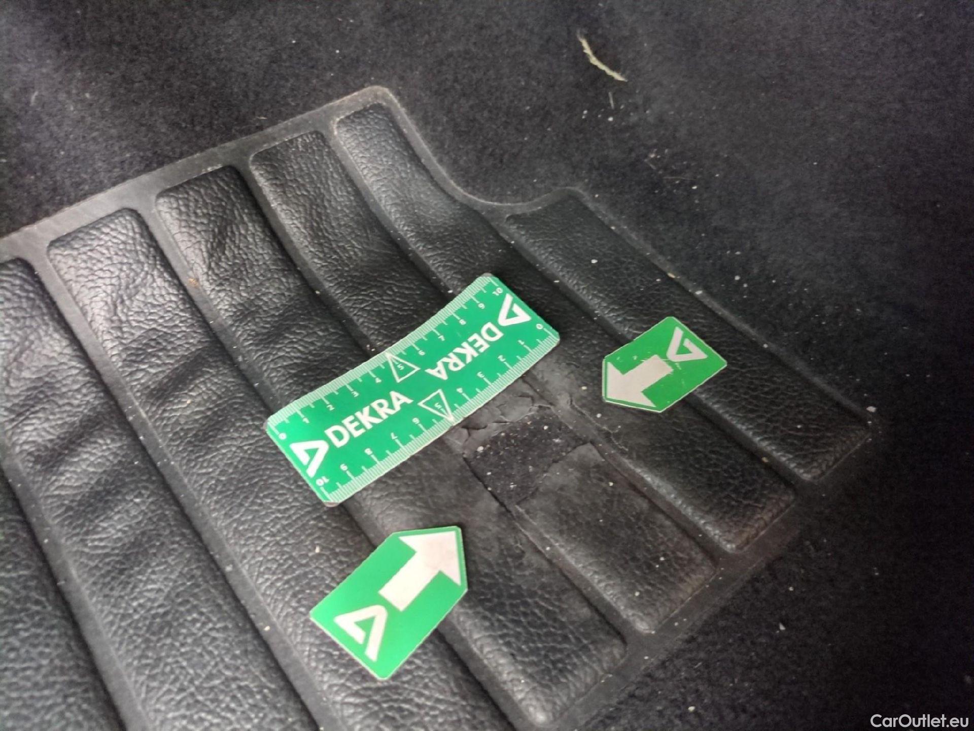  Renault  Megane  IV Berline 5 ptes. Business 1.5 dCi 115CV BVA7 E6d #2