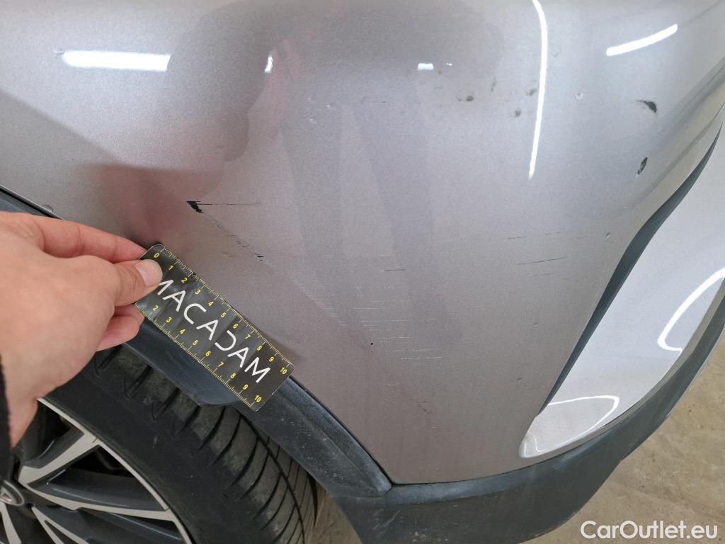  Toyota  C-HR TOYOTA  / 2016 / 5P / SUV 2.0 HYBRIDE 184 DISTINCTIVE #17