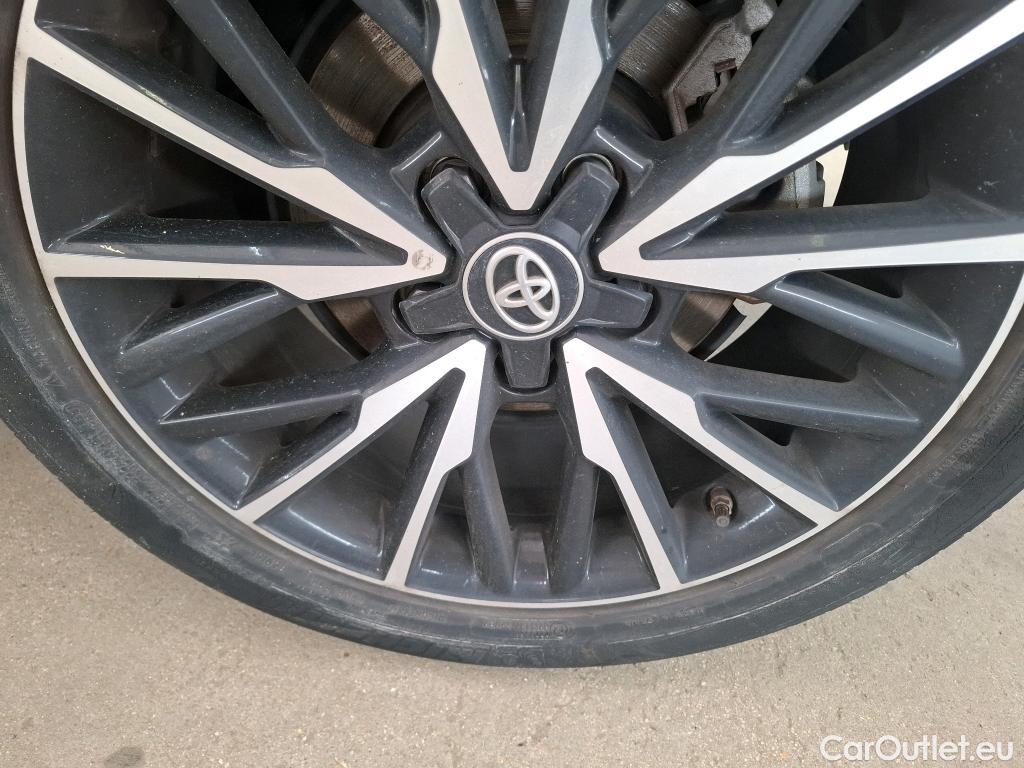  Toyota  C-HR TOYOTA  / 2016 / 5P / SUV 2.0 HYBRIDE 184 DISTINCTIVE #46