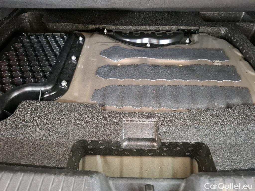  Volkswagen  Golf  VIII Berline Style 1st eHybrid 1.4 205CV BVA6 E6d #8