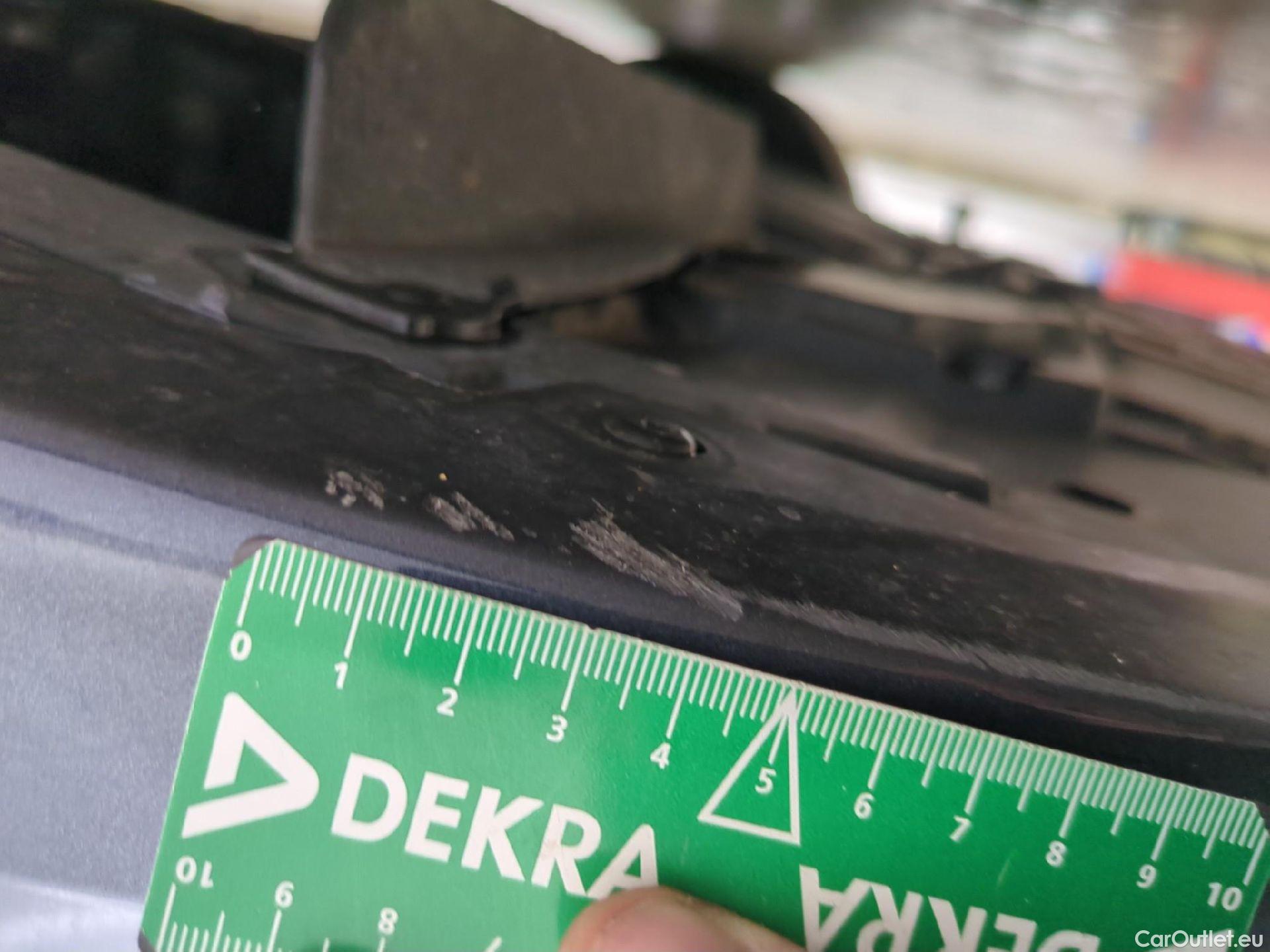  Renault  Megane  IV Berline 5 ptes. Business 1.5 dCi 115CV BVA7 E6d #32