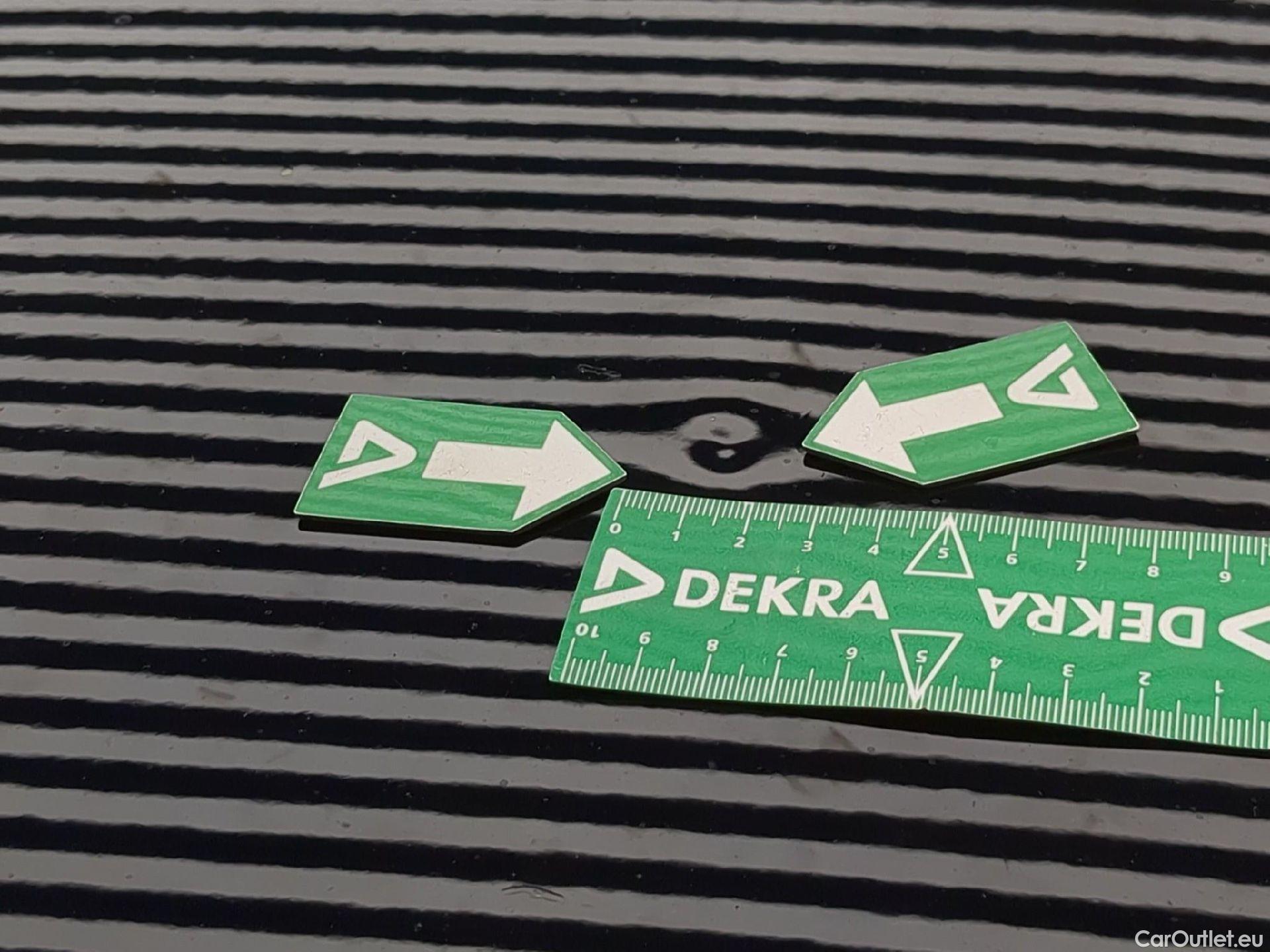  Peugeot  5008  GT 1.2 PureTech 130CV BVA8 7 Sieges E6d #19