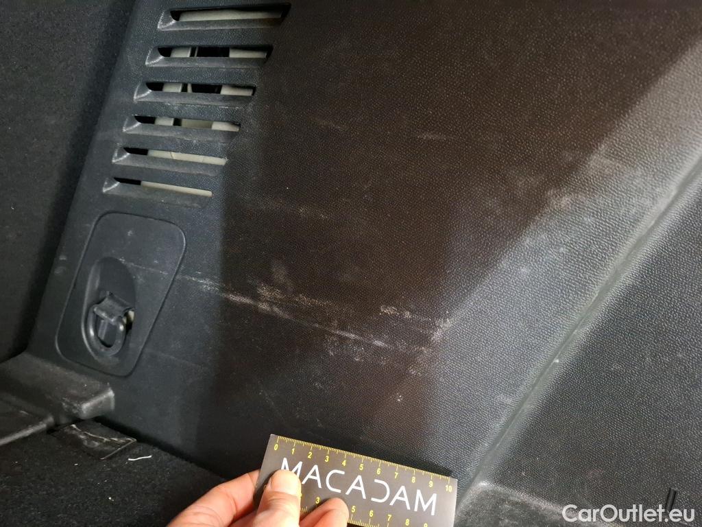  Peugeot  3008  Active Business 1.2 PureTech 130CV BVA8 E6d #26