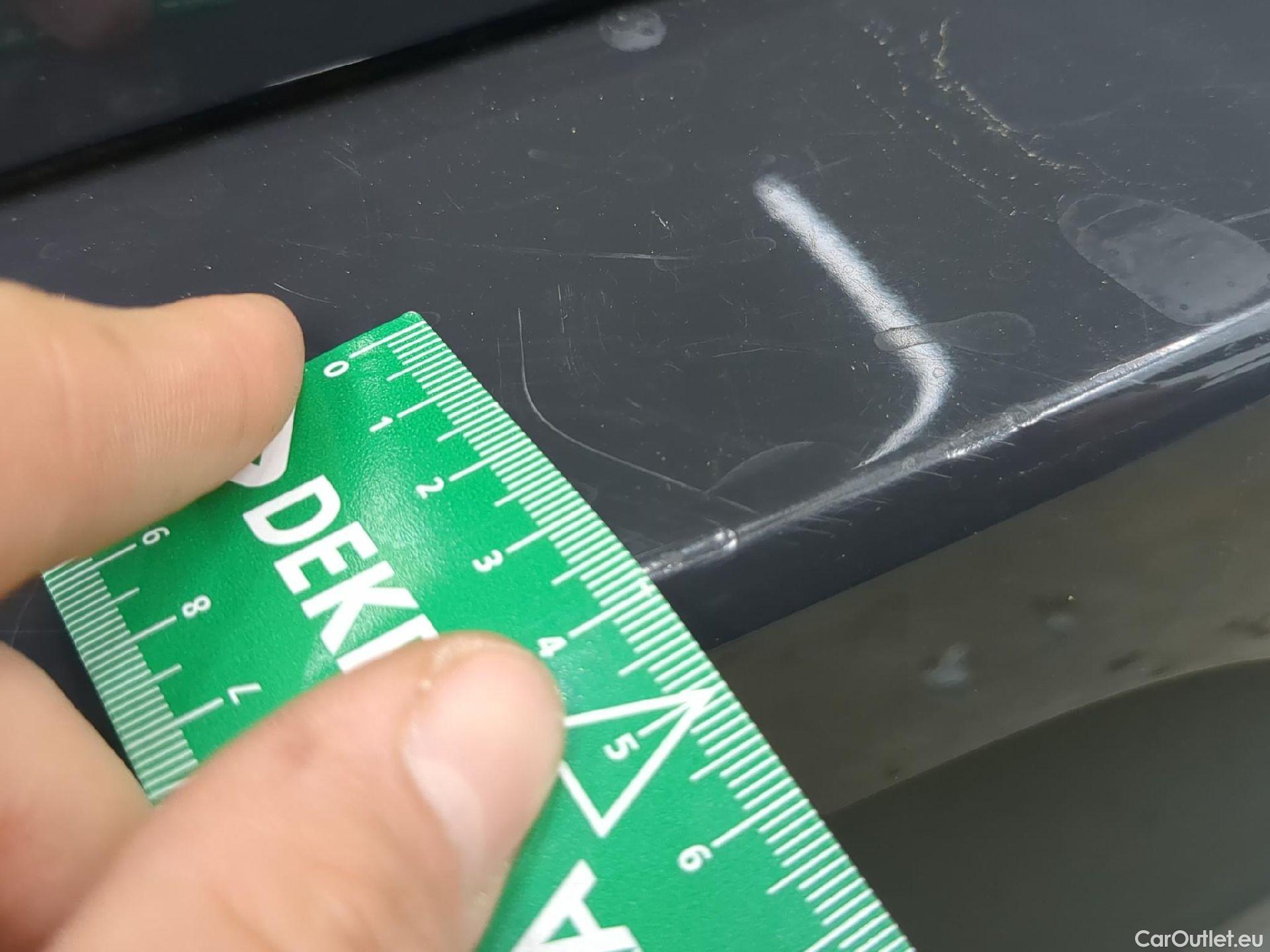  Volkswagen  T-ROC  R-Line 2.0 TDI 150CV BVM6 E6d #15