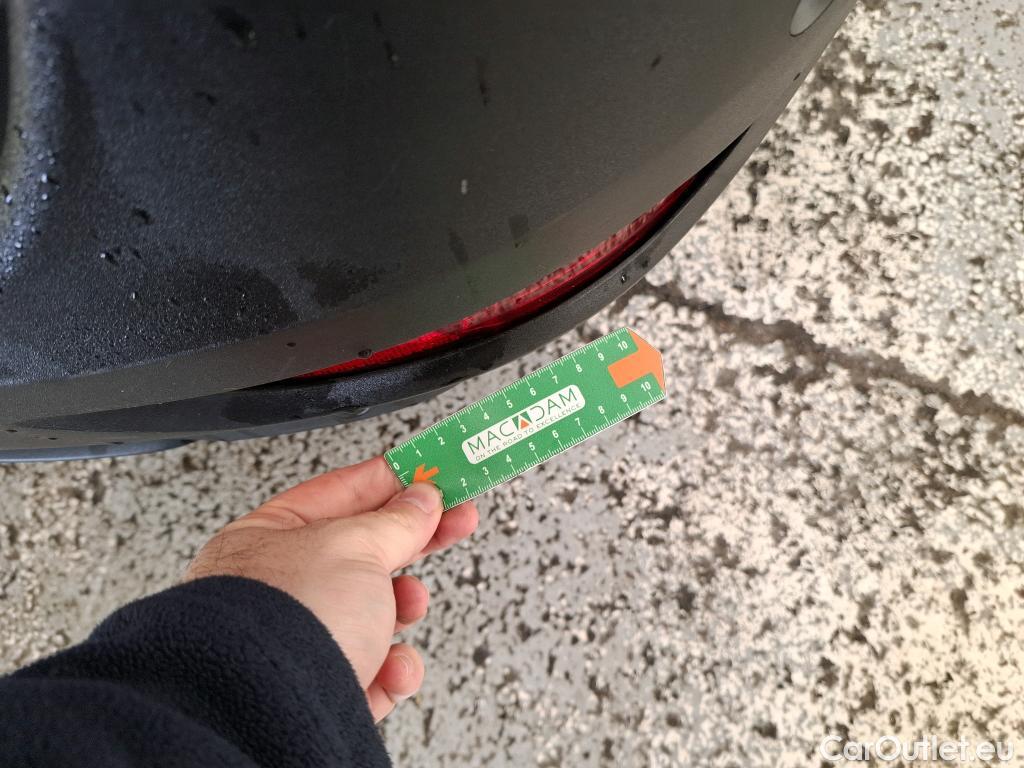  Peugeot  5008  Allure Pack 1.5 HDi 130CV BVM6 7 Sieges E6d #33