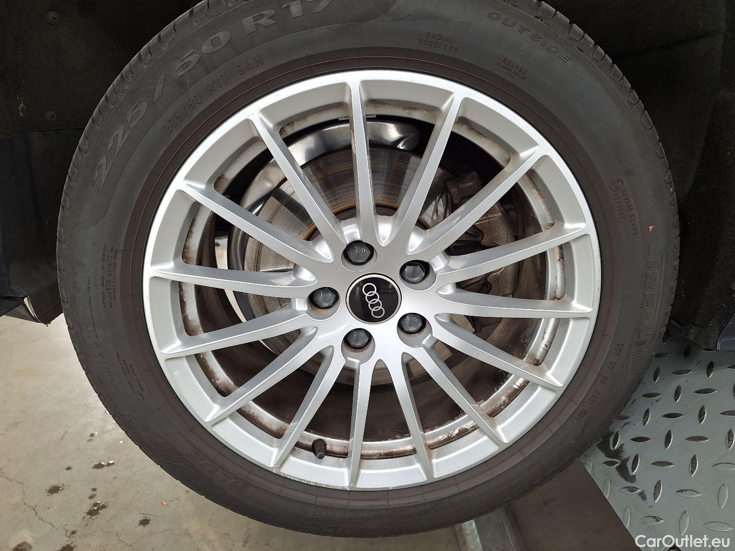  Audi  A5 Sportback Audi, A5 SB FL'20, Audi  30 TDI S tronic Business Edition #1