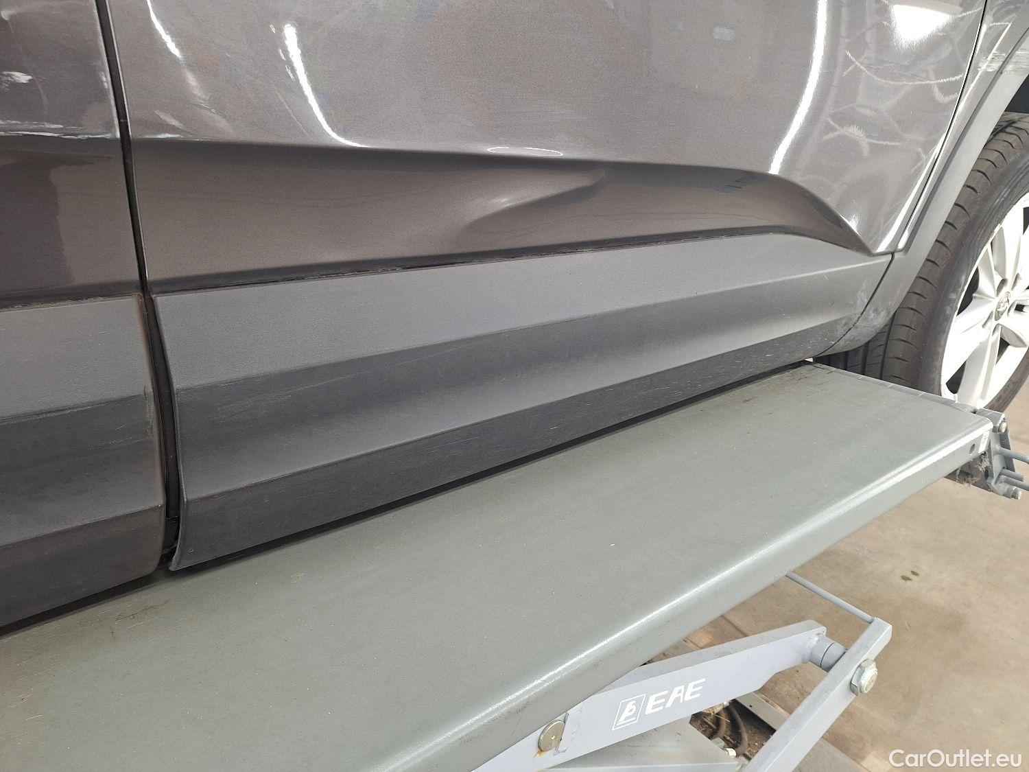  Opel   Grandland X Opel, '17, Opel 1.2 Turbo ECOTEC Start/Stop MT6 E #20