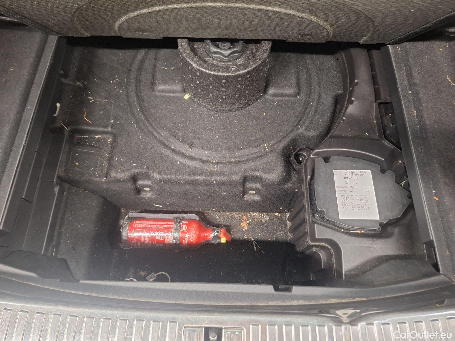  Audi  E-TRON Audi,  '19 BEV, Audi  55 Quattro S-Line 5d #2