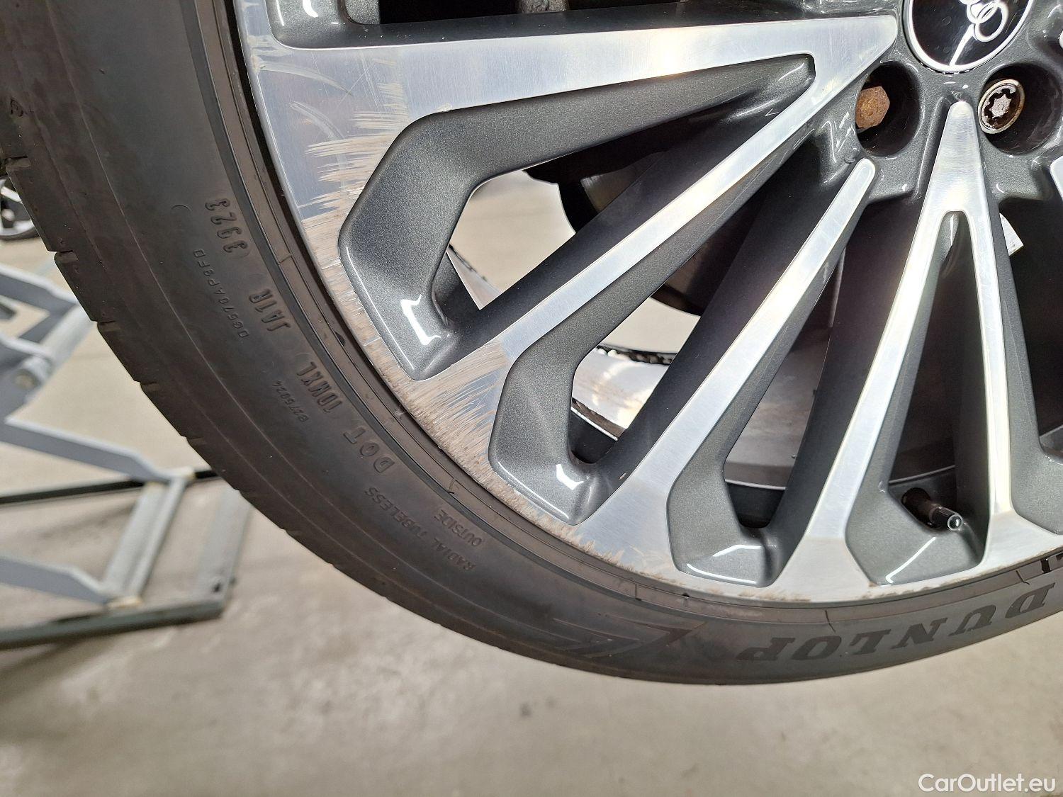  Audi  E-TRON Audi,  '19 BEV, Audi  55 Quattro S-Line 5d #10