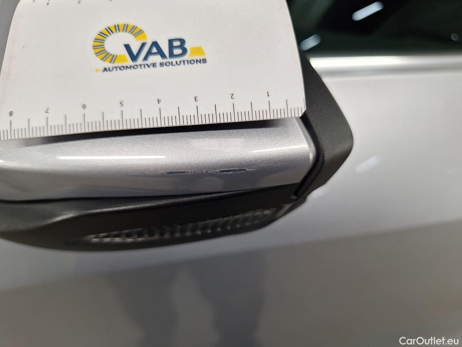  Audi  E-TRON Audi,  '19 BEV, Audi  55 Quattro S-Line 5d #31