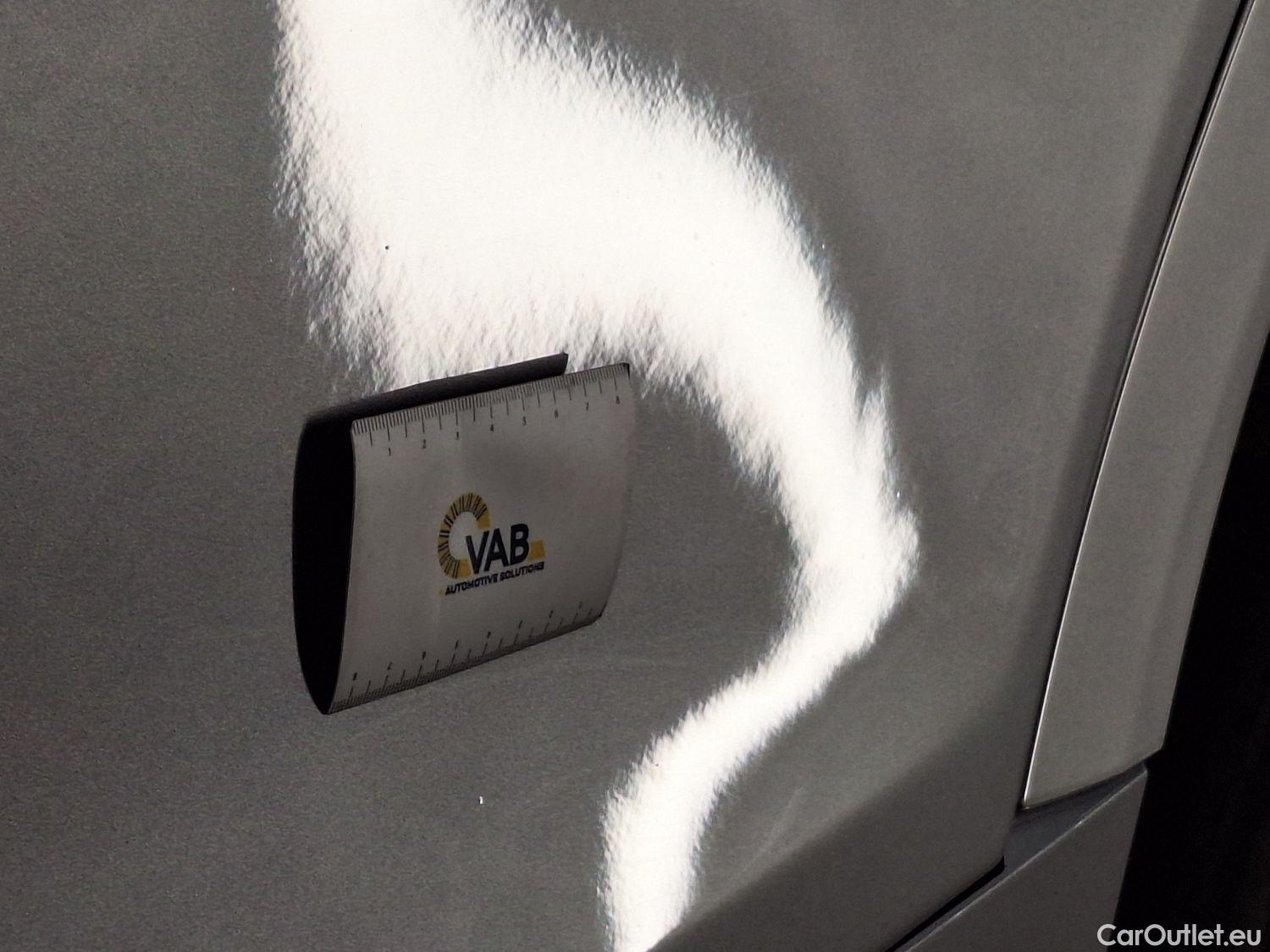  Audi  E-TRON Audi,  '19 BEV, Audi  55 Quattro S-Line 5d #26