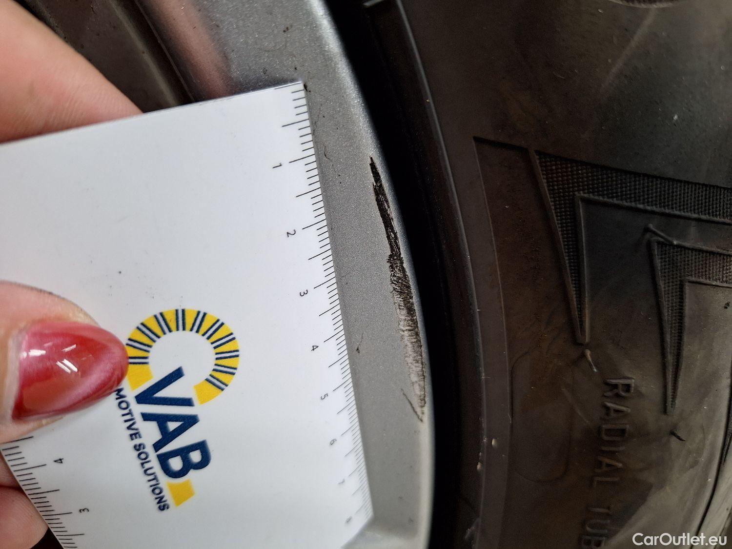  Bmw  Serie 5 BMW, 5-serie touring '17, BMW 5 Reeks Touring 520d Aut. (120 kW) 5d #51