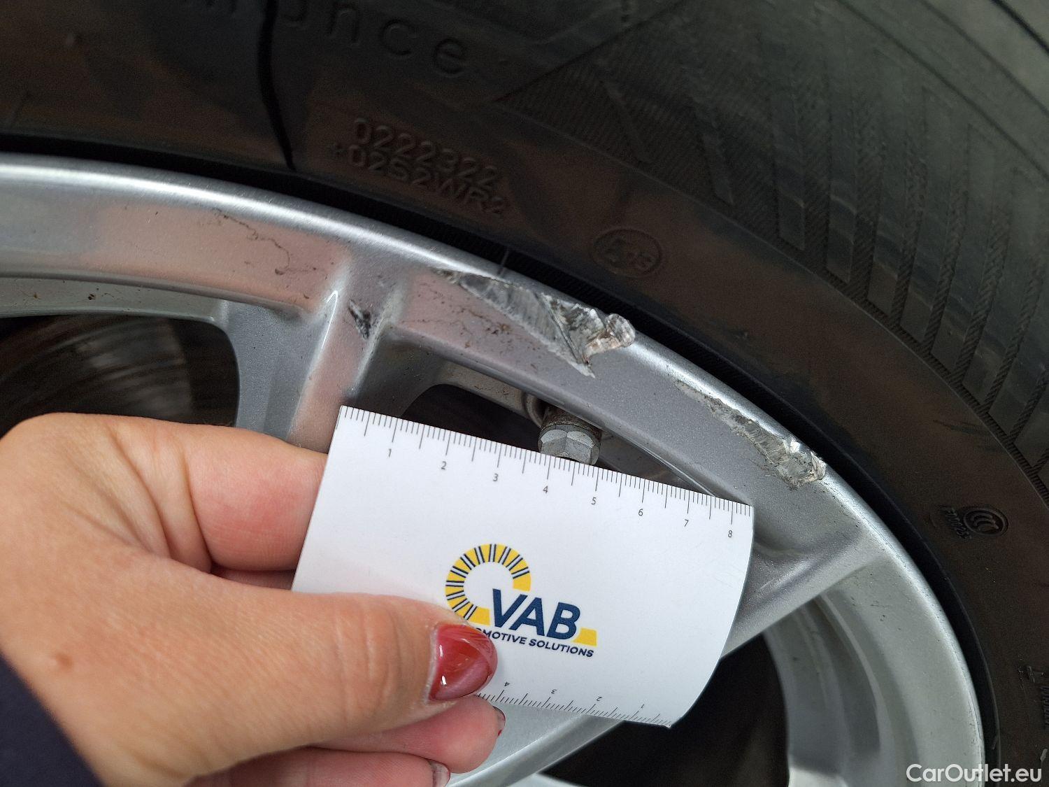  Bmw  Serie 5 BMW, 5-serie touring '17, BMW 5 Reeks Touring 520d Aut. (120 kW) 5d #47