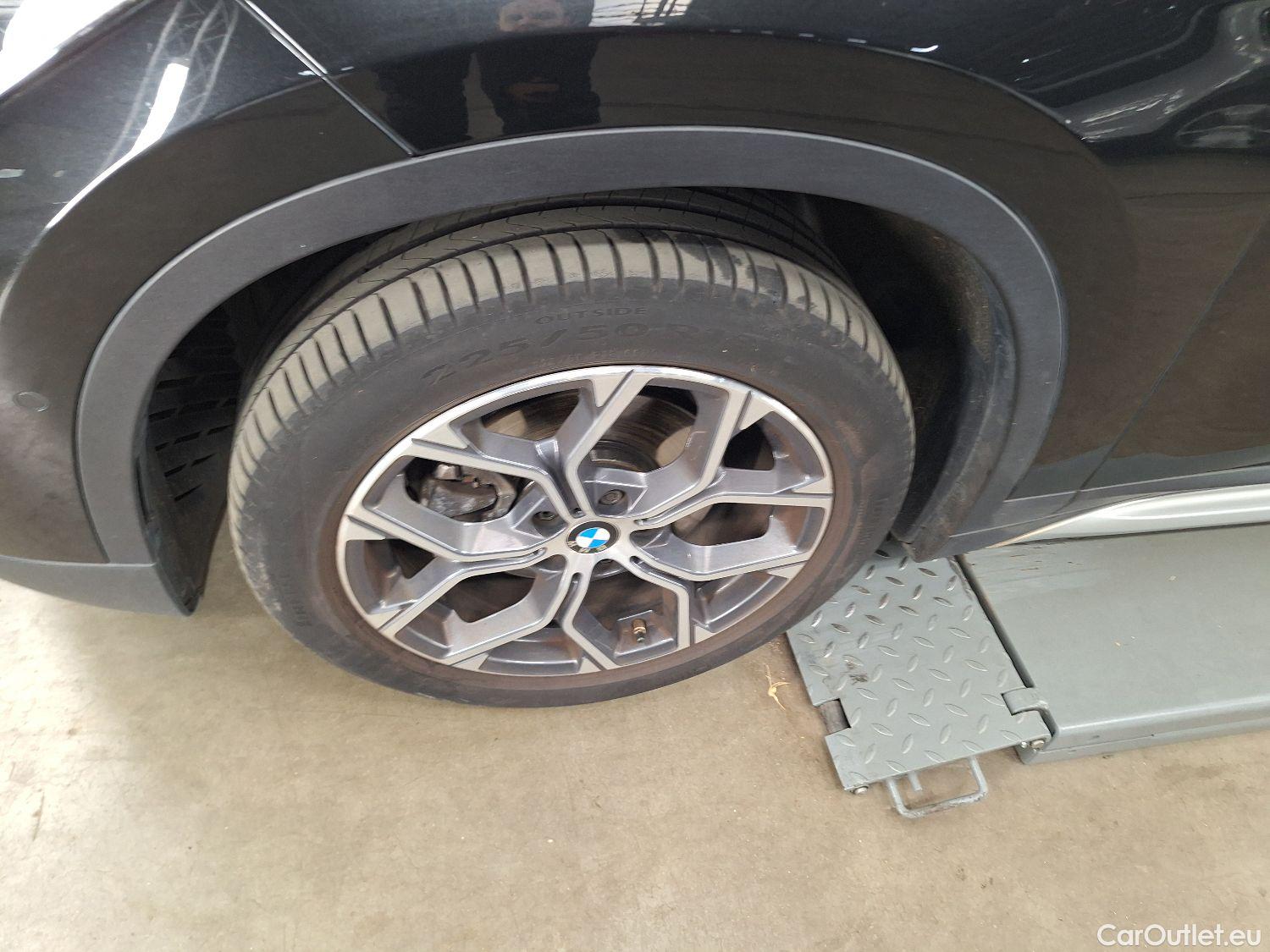  Bmw  X1 BMW,  FL'19, BMW  sDrive18iA (103 kW) 5d #22