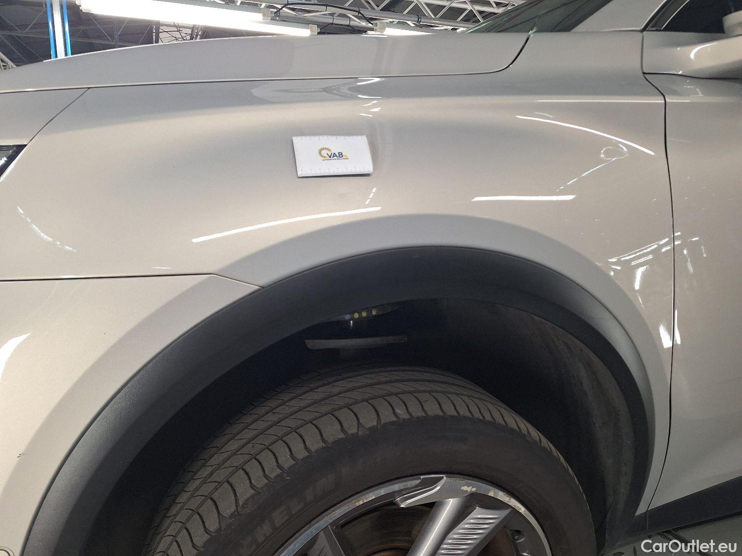  DS  DS7 DS,  CB '17 PHEV, DS 7 Crossback E-Tense 4x4 Rivoli 5d #34