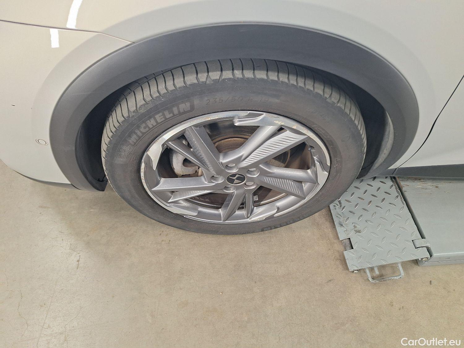  DS  DS7 DS,  CB '17 PHEV, DS 7 Crossback E-Tense 4x4 Rivoli 5d #43