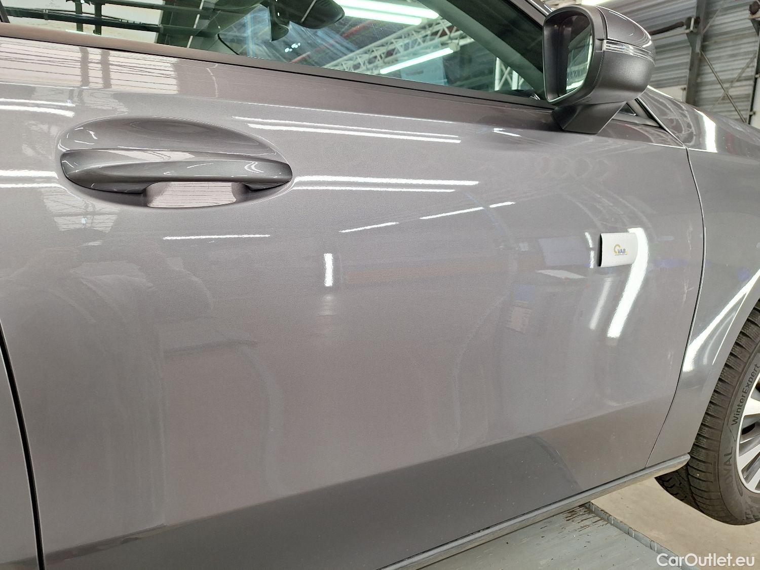  Mercedes  A-Klasse Mercedes, A-Class Berline '18, Mercedes-Benz  Limousine A 180d DCT Busine #6