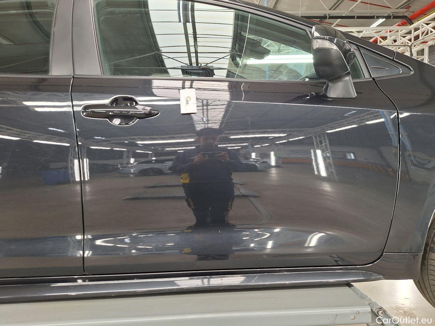  Toyota  Corolla Toyota,  TS '19, Toyota  Touring Sports 1.8 Hybrid Dynamic e #21