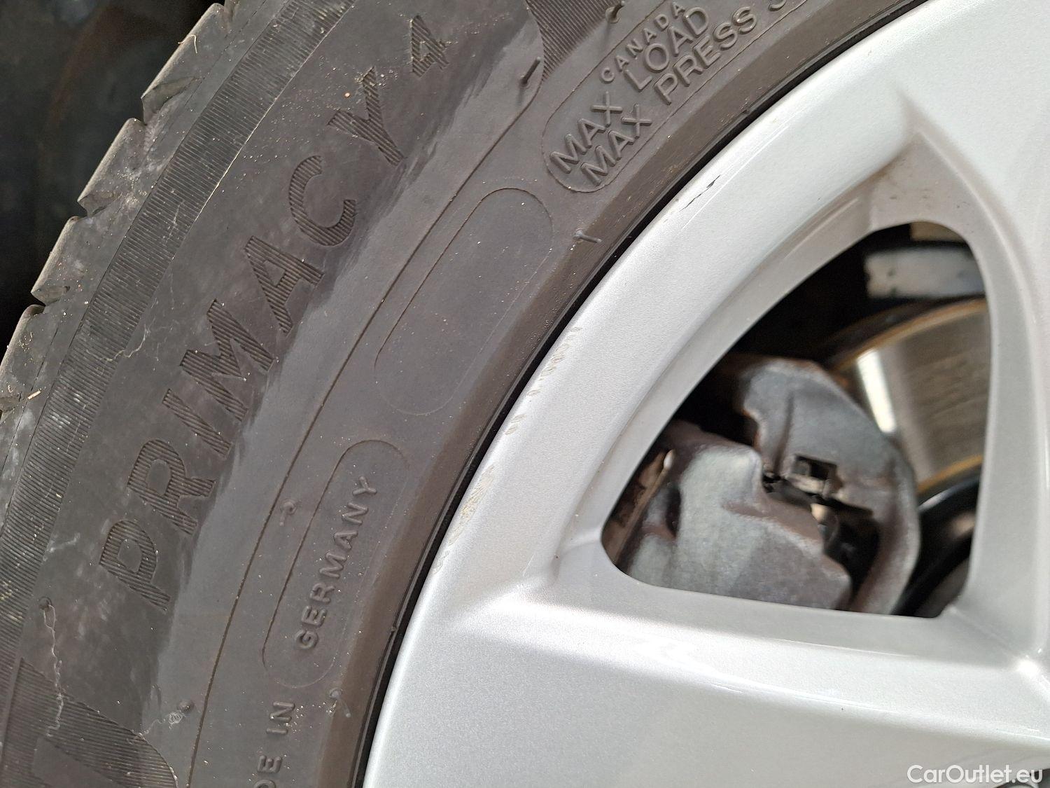  Toyota  Corolla Toyota,  TS '19, Toyota  Touring Sports 1.8 Hybrid Dynamic e #14