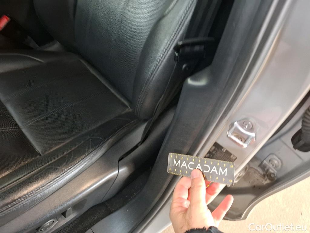  Land Rover  Range Rover Evoque LAND ROVER  / 2018 / 5P / SUV 1.5 P300e PHEV BVA 4WD SE #2