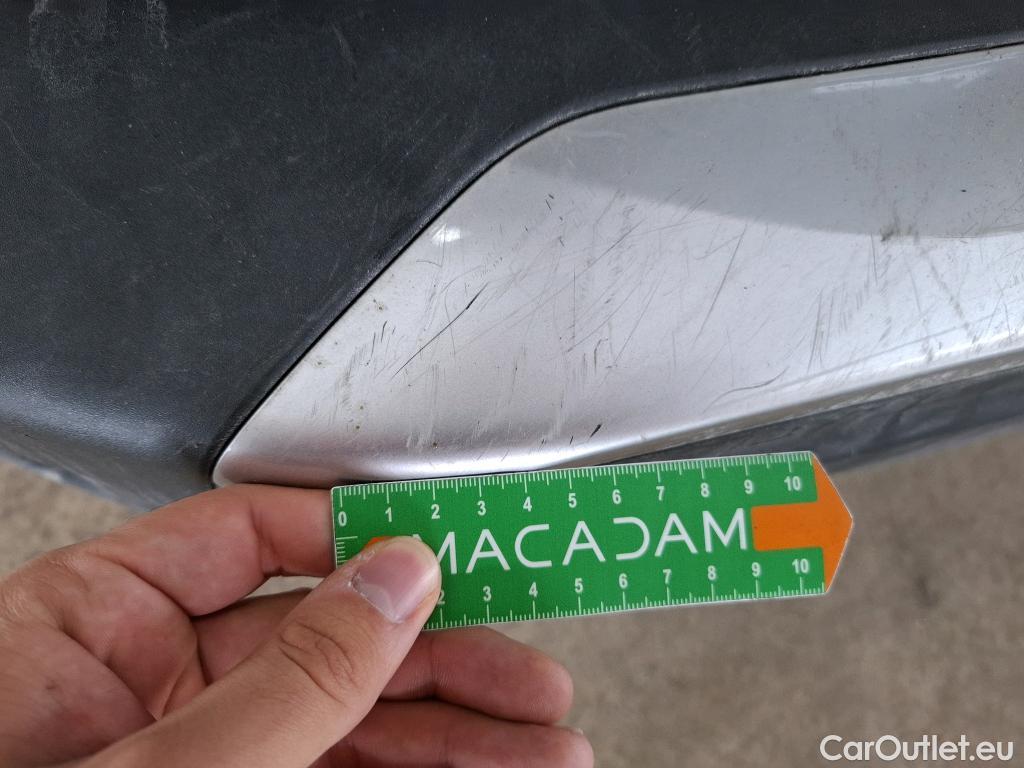  Peugeot  2008  Allure Business 1.5 HDi 130CV BVA8 E6d #38