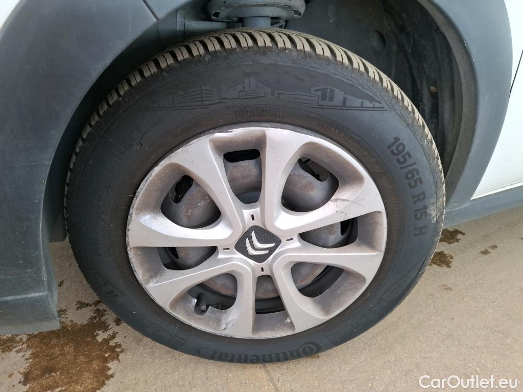  Citroen  C3  Feel 1.2 PureTech 80CV BVM5 E6 #9